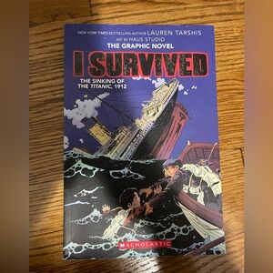 🔴BRAND NEW🔴 The graphic novel- I SURVIVED the sinking of the titanic 1912